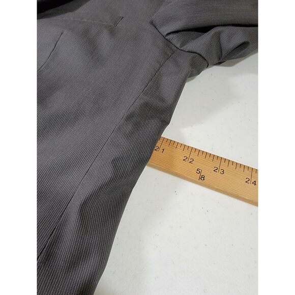 Hugo Boss 2-Button Grey Sport Coat Suit Jacket Blazer - 42R - Picture 6 of 10